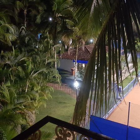 Apartamento Ubatuba Apto. Wembley Tenis Exterior foto