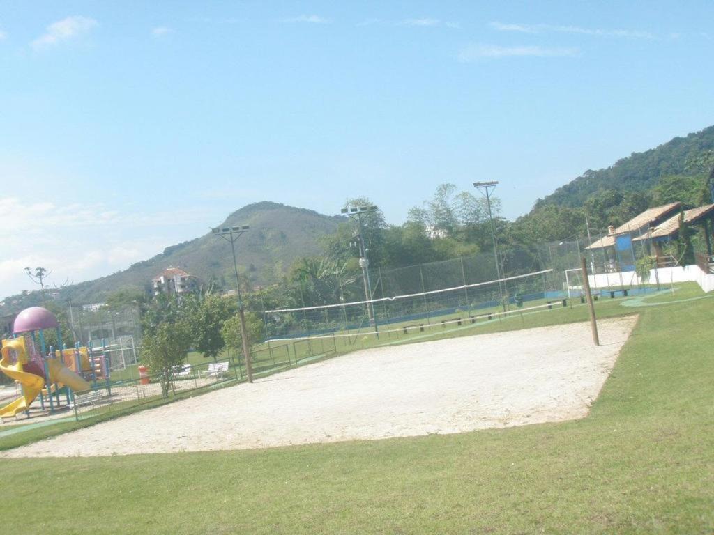 Apartamento Ubatuba Apto. Wembley Tenis Exterior foto